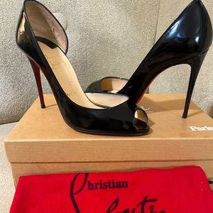 CHRISTIAN LOUBOUTIN Demi You peep toes